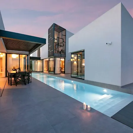 Villa Exclusive In Kastelir Istria With Swimming Pool *